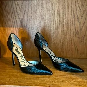 Classy alligator skin design pumps by Sam Edelman